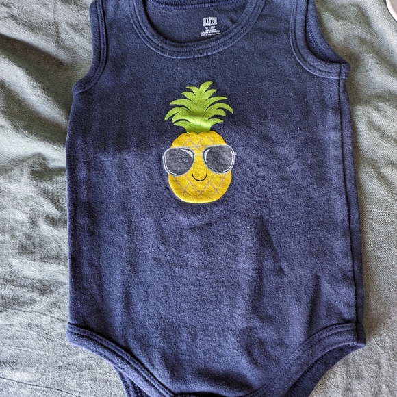 Baby Pineapple Tank bodysuit Set 9-12m 4pc HB Summer Sunglasses Boys Blue Black - Picture 4 of 12